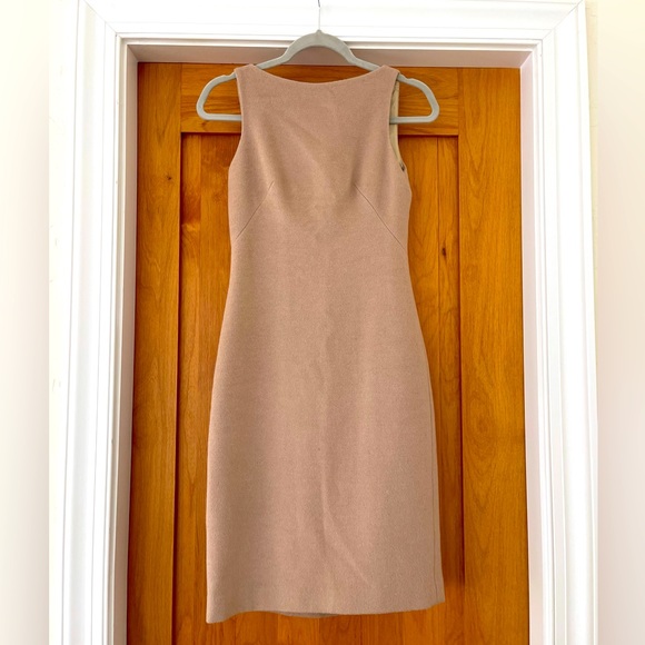 Theory Dress - Picture 1 of 2